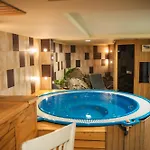 Family Balkanci Hotell Usana