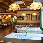 Family Balkanci Hotell