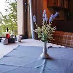 Hotell Family Balkanci 3*