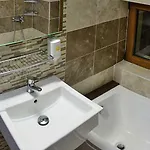 Family Balkanci Hotell 3*