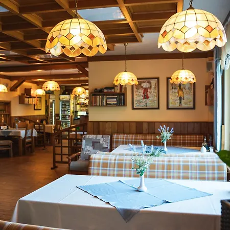 Family Balkanci Hotel